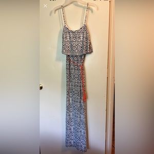 🌸Cute Maxi Dress🌸 Price Dropped!🔥